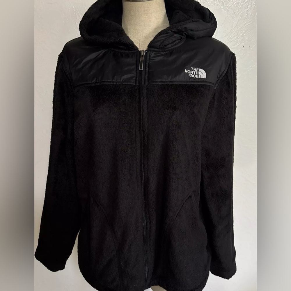Women’s north face Osito hooded fleece